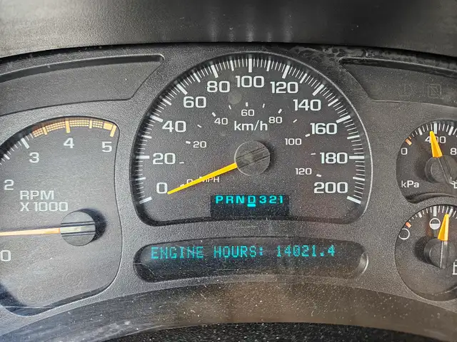 2005 GMC 3500 - Photo 19