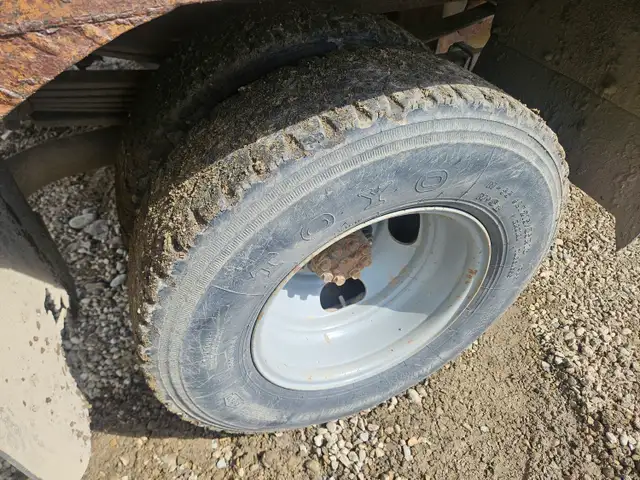 2005 GMC 3500 - Photo 27