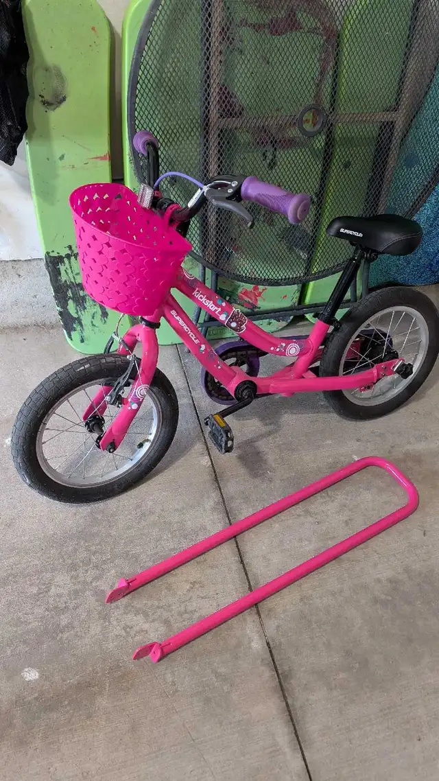 Boys and Girls bicycle set for sale! OBO - Photo 5