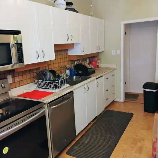 Immed/May-3 rooms avail-Merivale/Hunt Club, 12x12, See VIDEO's - Photo 2