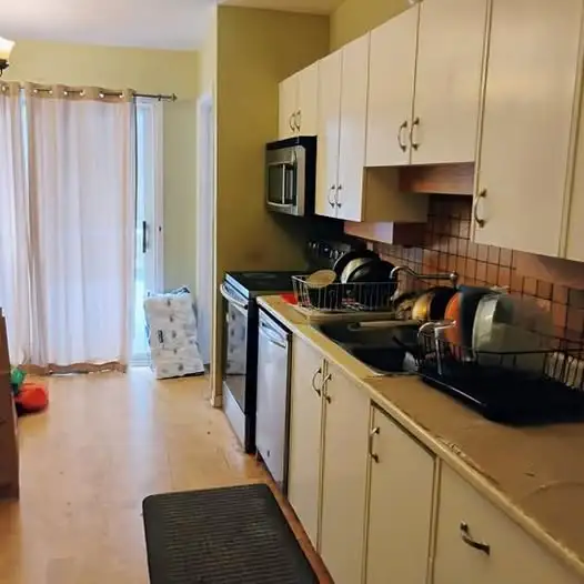 Immed/May-3 rooms avail-Merivale/Hunt Club, 12x12, See VIDEO's - Photo 3