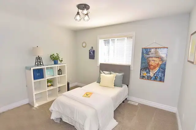 County Living ~ 48 Kingsbridge Dr., Amherstburg ~ 5 bed & 3 bath - Photo 6