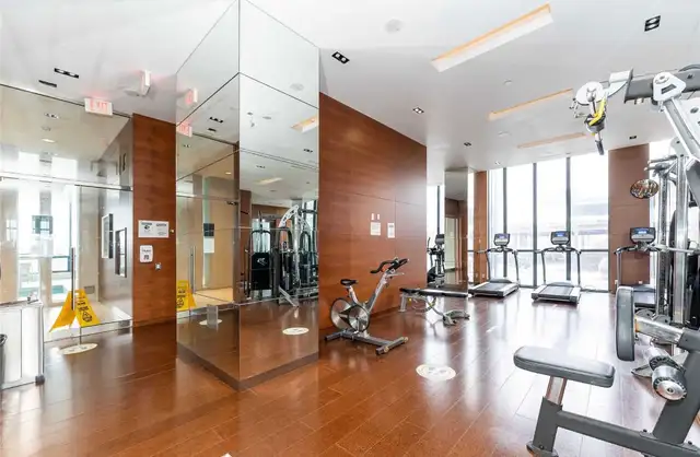 1 Den (Den with a door) |CN Views |$2400 | Near Subway   Parking - Photo 10