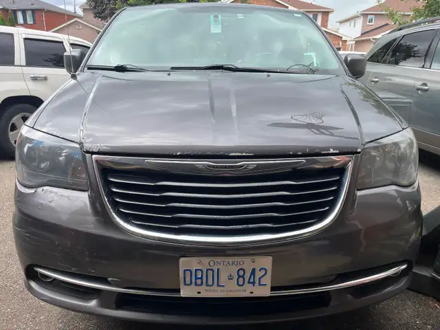 2016 Chrysler Town and Country