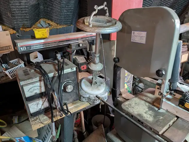 LARGE LIVE AUCTION SALE-SAT.APR.18 at 10:00am - Photo 5