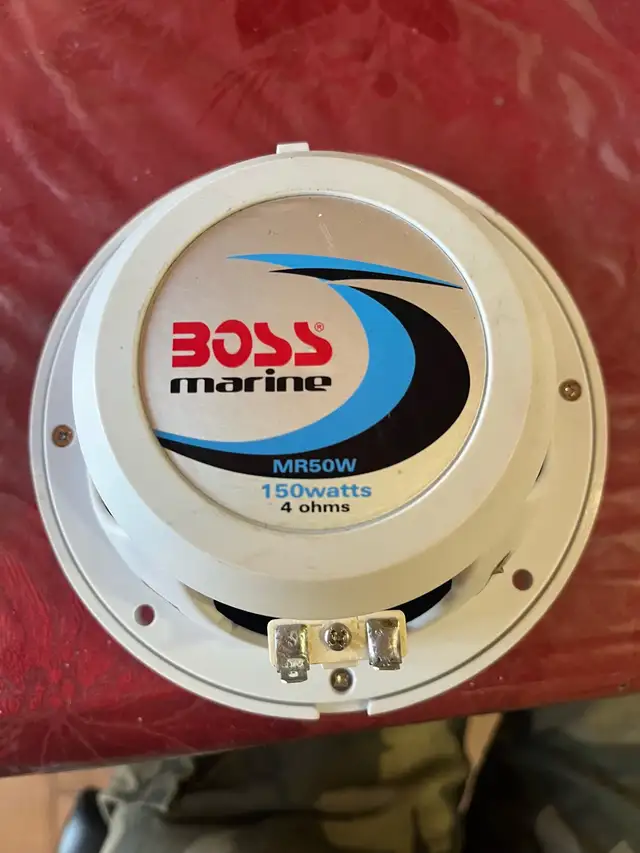 4 Speaker Boss Marine 150 watts neuf 100$ - Photo 2