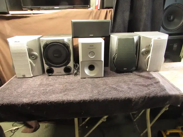 Home Audio 6 speaker surround sound with powered sub woofer