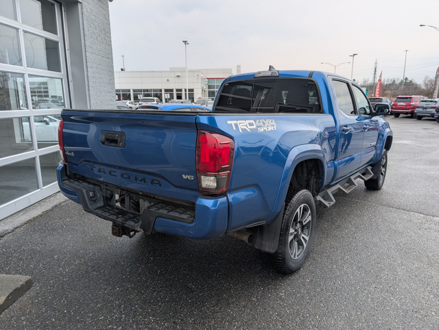 2018 Toyota Tacoma TRD SPORT - Photo 4