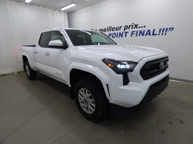 2025 TOYOTA TACOMA SR5 DOUBLE CAB 4X4, AUTO, COMME NEUF!! - Photo 6