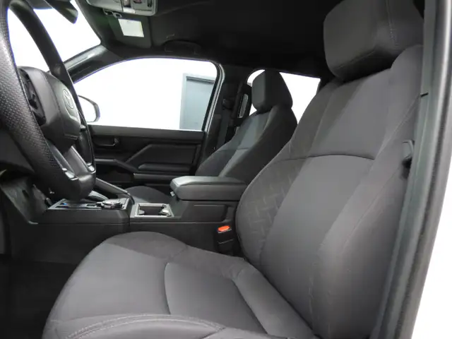 2025 TOYOTA TACOMA SR5 DOUBLE CAB 4X4, AUTO, COMME NEUF!! - Photo 16