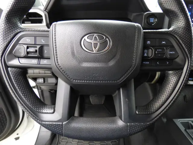 2025 TOYOTA TACOMA SR5 DOUBLE CAB 4X4, AUTO, COMME NEUF!! - Photo 20
