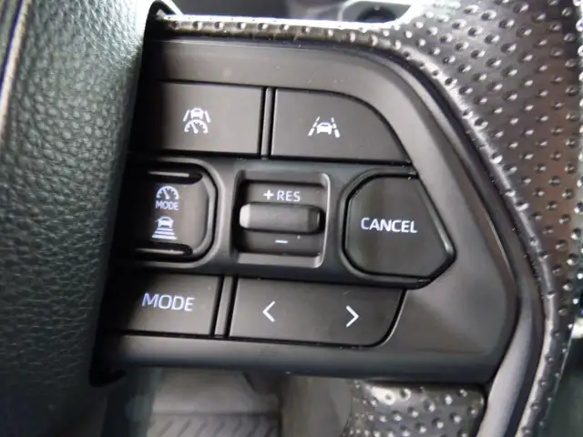 2025 TOYOTA TACOMA SR5 DOUBLE CAB 4X4, AUTO, COMME NEUF!! - Photo 22