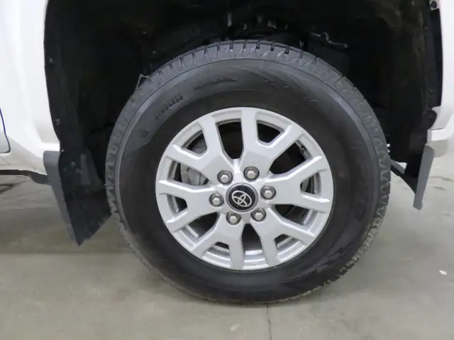 2025 TOYOTA TACOMA SR5 DOUBLE CAB 4X4, AUTO, COMME NEUF!! - Photo 33