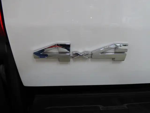 2025 TOYOTA TACOMA SR5 DOUBLE CAB 4X4, AUTO, COMME NEUF!! - Photo 37