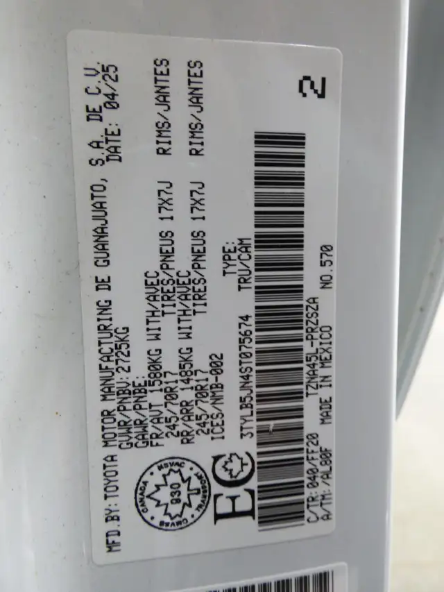 2025 TOYOTA TACOMA SR5 DOUBLE CAB 4X4, AUTO, COMME NEUF!! - Photo 39