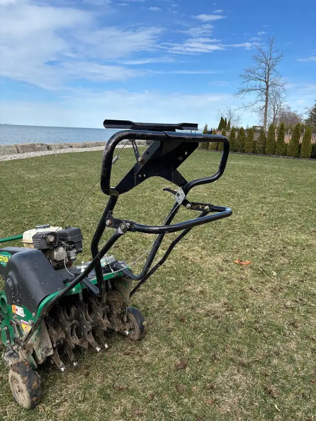 core aeration - Photo 2