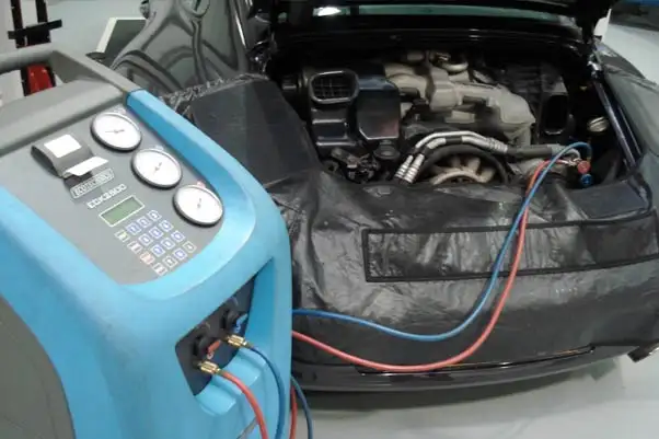 CAR AC RECHARGE AC GAS REFILL AC SERVICE
