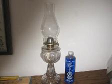 LATE 1800s TURKEY FOOT OIL LAMP IN EXCELLENT CONDITION