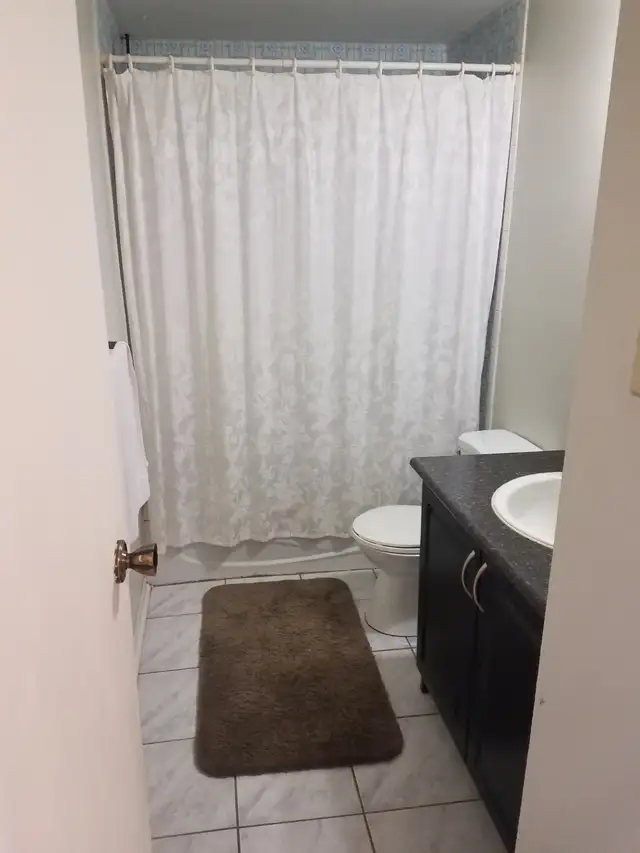 Rooms for rent near Humber College North Campus - NOW AVAILABLE! - Photo 10