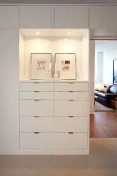 Furniture assembly - Photo 2