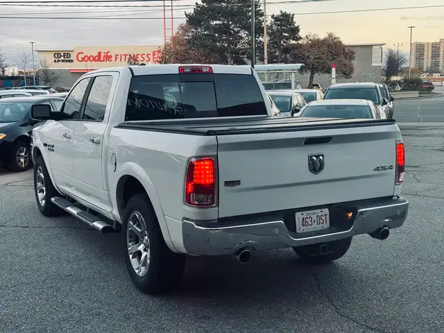 2016 Ram 1500 4WD Crew Cab 140.5' Laramie DIESEL - Photo 3