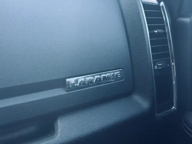 2016 Ram 1500 4WD Crew Cab 140.5' Laramie DIESEL - Photo 11