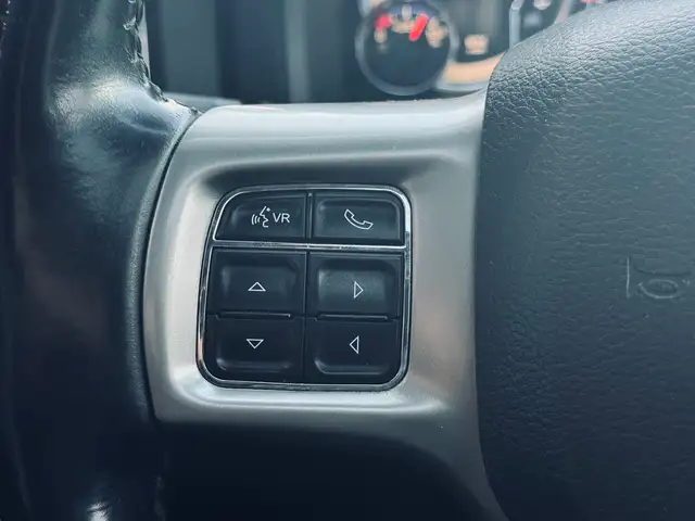 2016 Ram 1500 4WD Crew Cab 140.5' Laramie DIESEL - Photo 18