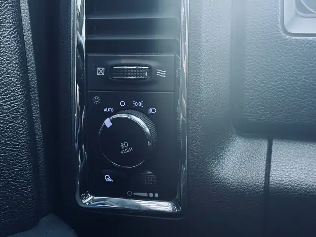 2016 Ram 1500 4WD Crew Cab 140.5' Laramie DIESEL - Photo 19