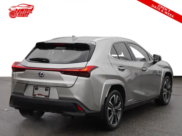 2022 Lexus UX 250H Luxury, BSM, Adaptive Cruise Control, Apple C - Photo 5
