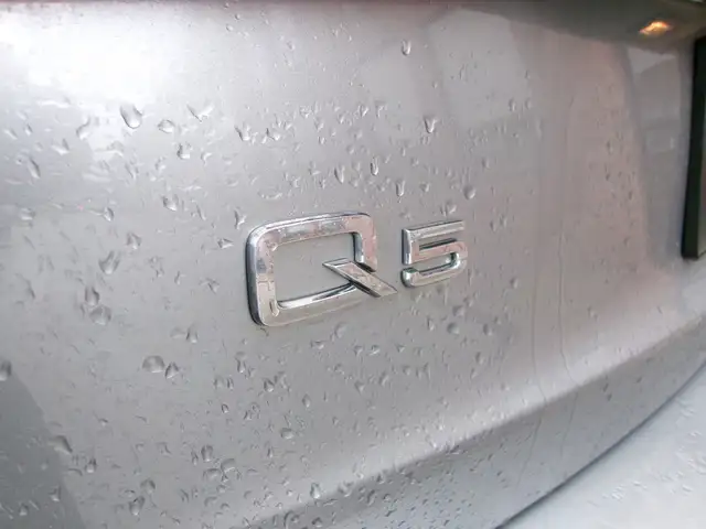 2010 Audi Q5 3.2L Premium CERTIFIED | NAVIGATION | QUATTRO - Photo 14