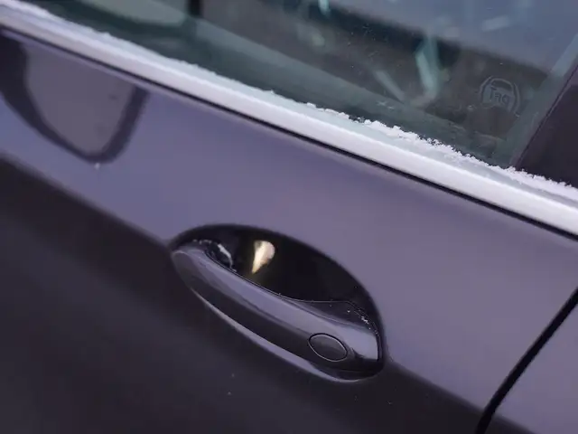 2020 BMW X3 xDrive30i, Panoramic Roof, Premium Essential Package - Photo 11