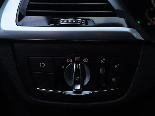 2020 BMW X3 xDrive30i, Panoramic Roof, Premium Essential Package - Photo 14