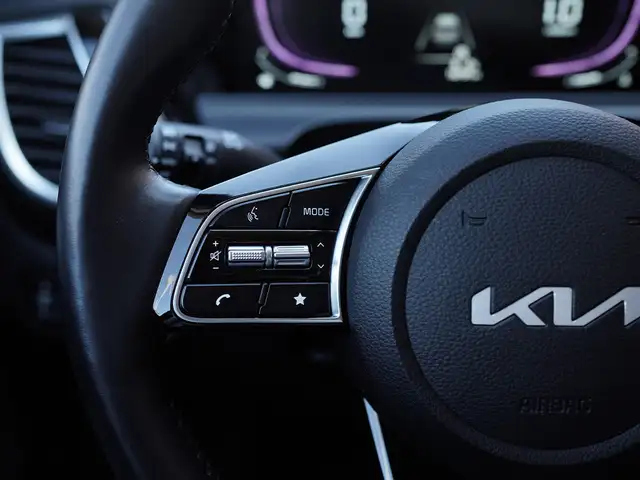 2026 Kia Seltos S, AWD, Sunroof, BSM, Back Camera. Adaptive Crui - Photo 15