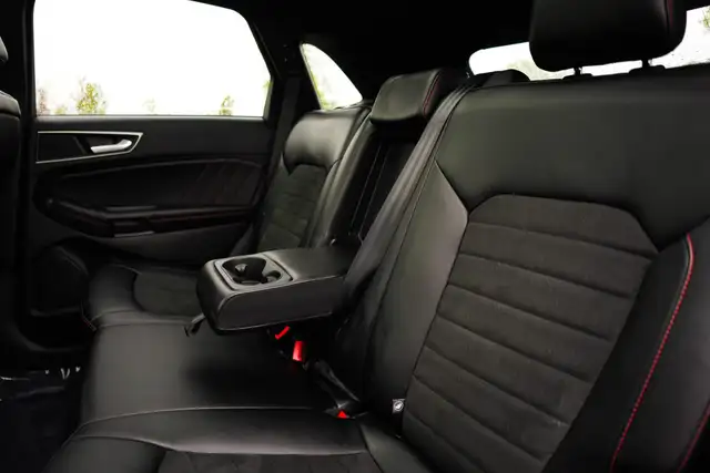2022 Ford Edge ST Line | 12' LCD TOUCHSCREEN | PANORAMIC ROOF | - Photo 33
