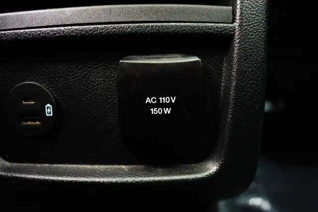 2022 Ford Edge ST Line | 12' LCD TOUCHSCREEN | PANORAMIC ROOF | - Photo 35