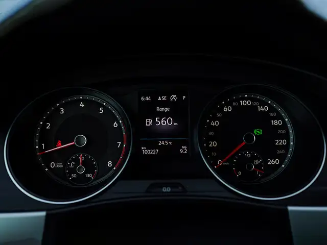 2021 Volkswagen Atlas Highline, Remote starter, Towing Package, - Photo 16