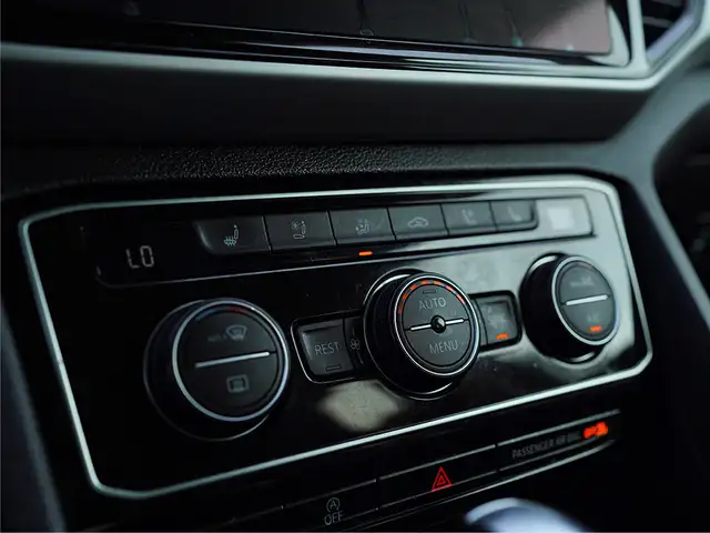 2021 Volkswagen Atlas Highline, Remote starter, Towing Package, - Photo 23