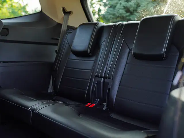 2021 Volkswagen Atlas Highline, Remote starter, Towing Package, - Photo 34