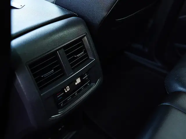 2021 Volkswagen Atlas Highline, Remote starter, Towing Package, - Photo 35