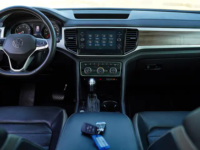 2021 Volkswagen Atlas Highline, Remote starter, Towing Package, - Photo 36