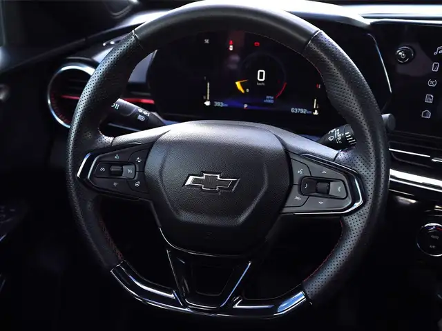 2024 Chevrolet Trax 2RS, Cruise Control, Apple Car play, Remote - Photo 16