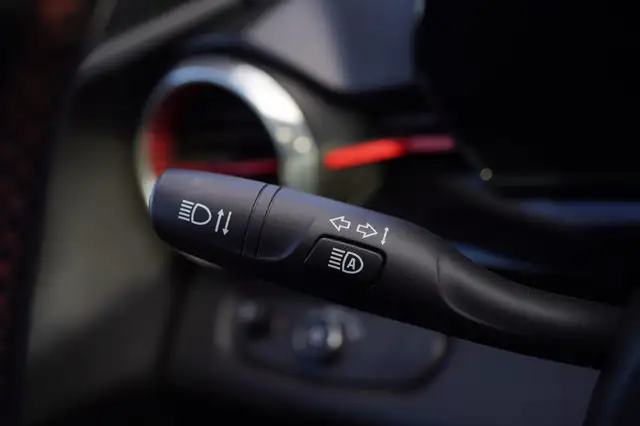 2024 Chevrolet Trax 2RS, Cruise Control, Apple Car play, Remote - Photo 20