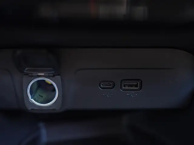 2024 Chevrolet Trax 2RS, Cruise Control, Apple Car play, Remote - Photo 29