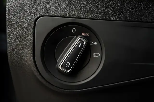 2022 Volkswagen Tiguan Comfortline R-Line Black Edition, Adaptiv - Photo 10