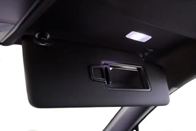 2022 Volkswagen Tiguan Comfortline R-Line Black Edition, Adaptiv - Photo 24