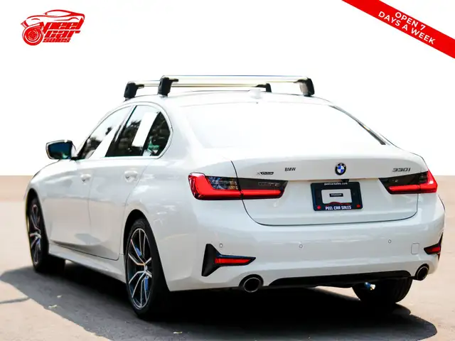 2020 BMW 3 Series 330i, Remote Starter, Sunroof, Summer & Winter - Photo 4