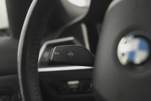 2020 BMW 3 Series 330i, Remote Starter, Sunroof, Summer & Winter - Photo 18