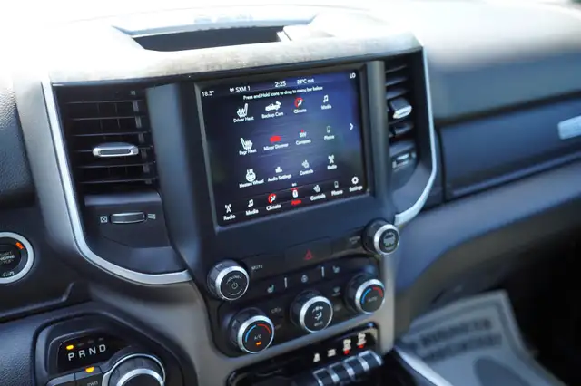 2019 Ram 1500 Big Horn Crew Cab, Towing Package, Remote starter. - Photo 25