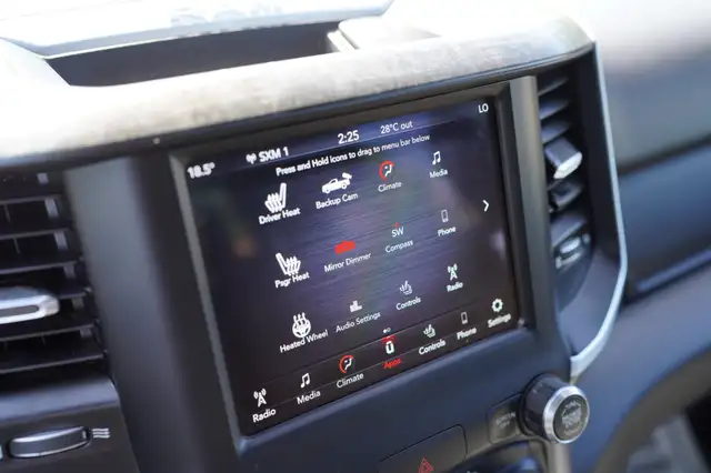 2019 Ram 1500 Big Horn Crew Cab, Towing Package, Remote starter. - Photo 29
