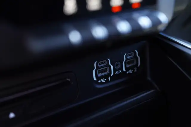 2019 Ram 1500 Big Horn Crew Cab, Towing Package, Remote starter. - Photo 30